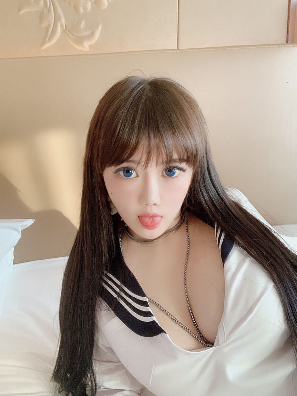 曼谷围经纪人微信