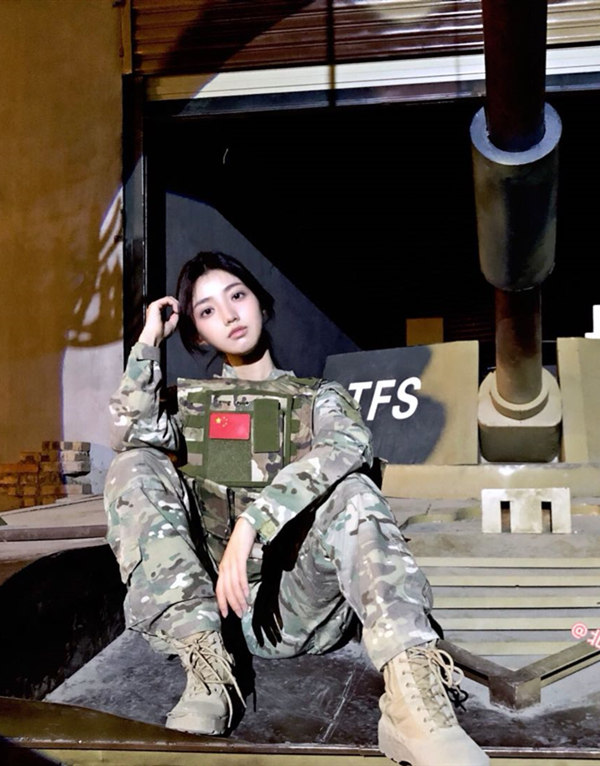 首尔援交女模特